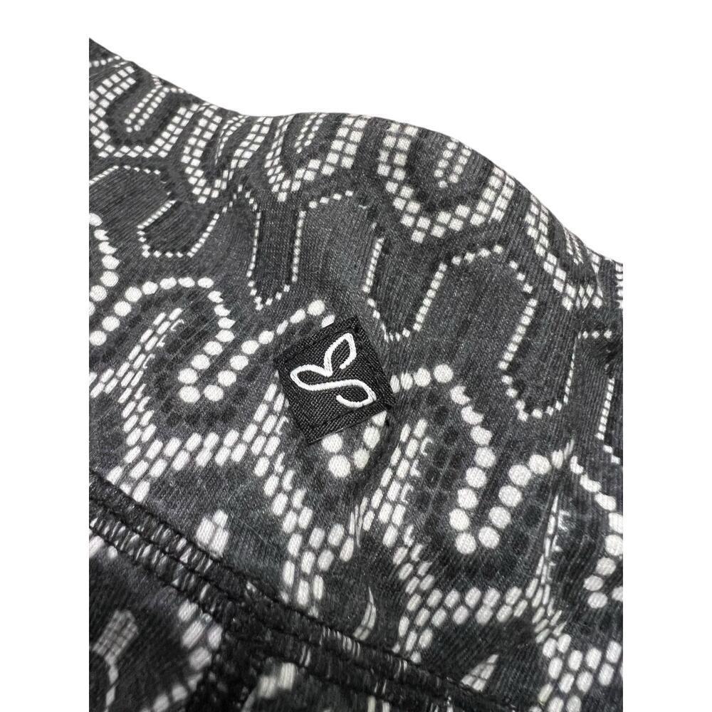 Prana Women’s Maison Knicker Black / White Ibiza Cropped‎ Capri Leggings - XS - Picture 6 of 7